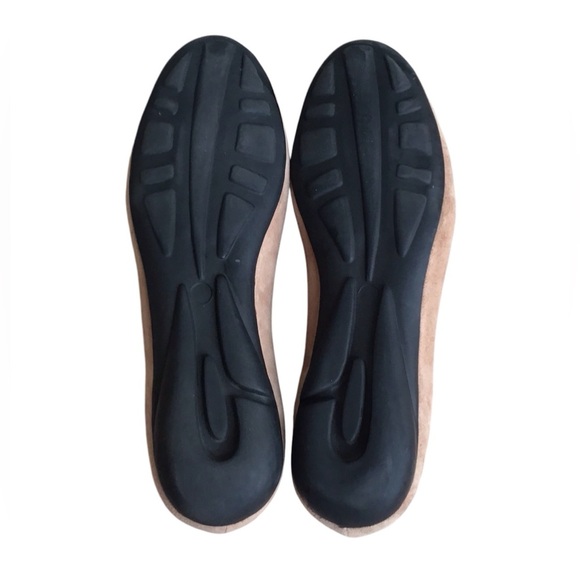 Paul Mayer Attitudes Tan Suede Floral Ballet Flats Shoes Size 6B - Picture 12 of 13